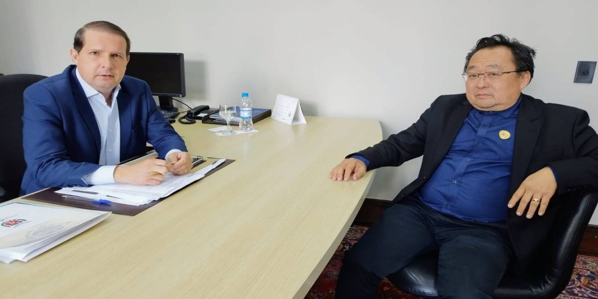 Prefeito de Cafelândia busca auxílio de Marcel Micheletto em questões de saúde