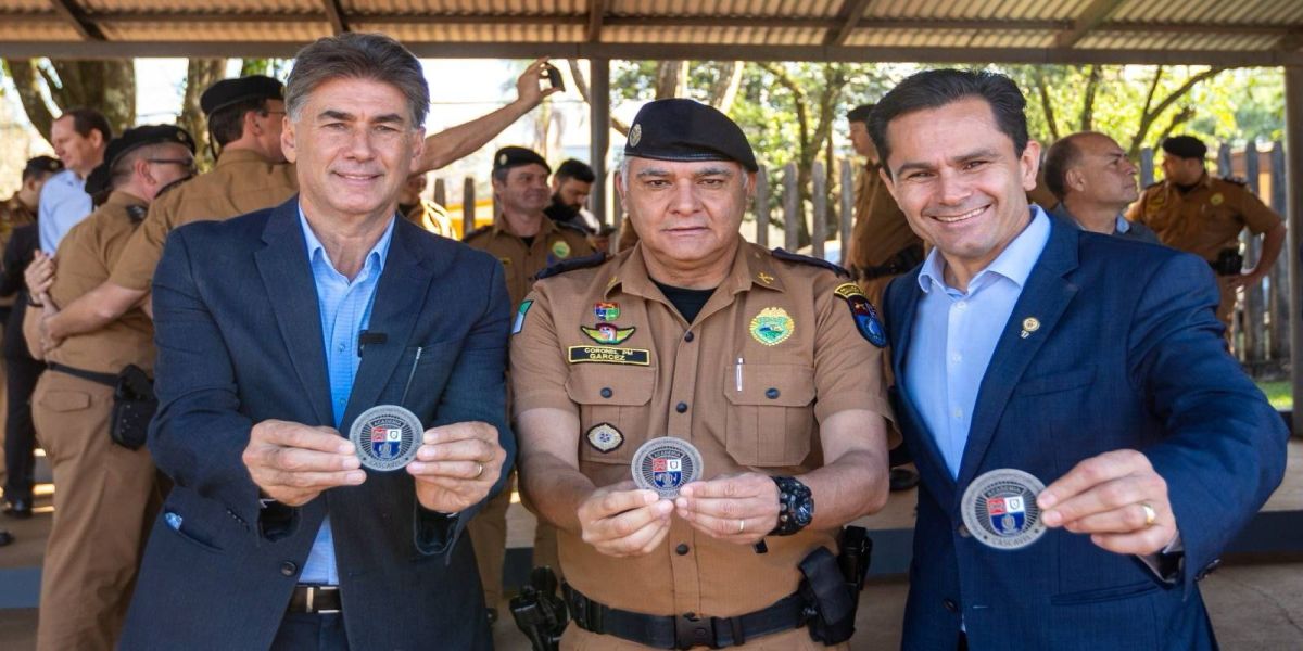 Pacheco e Paranhos são homenageados no 6ºBPM pelo empenho na conquista da EsFAEP para Cascavel