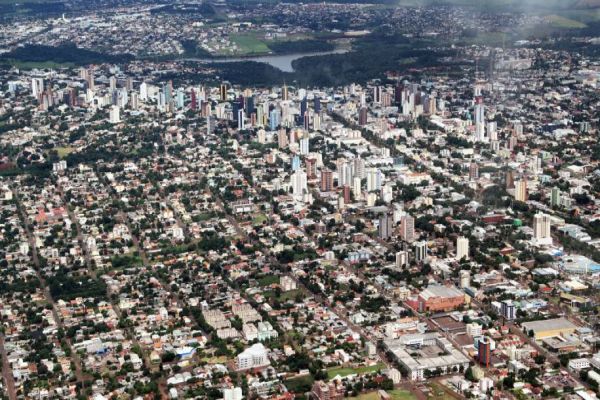 Monitorado de projeto da Polícia Penal recebe Medalha de Mérito em Cascavel