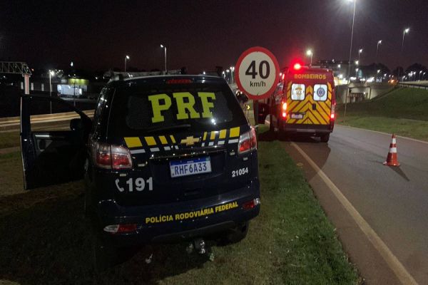 Colisão entre Palio e Hilux é Registrada no Trevo Cataratas em Cascavel