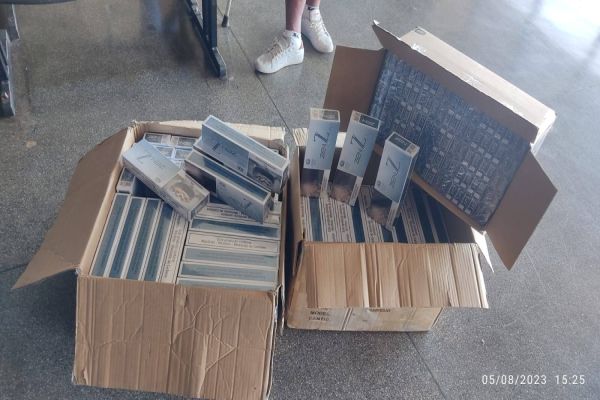 Guarda Municipal realiza apreensão de cigarros contrabandeados na rodoviária de Cascavel