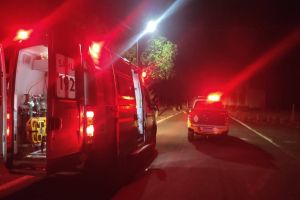 Imagem referente à notícia: Homem é alvejado por vários disparos de arma de fogo e ainda atropelado por carro em Maripá