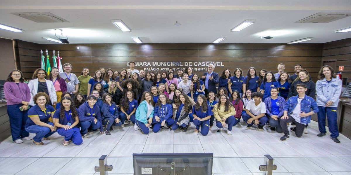 Comissão de Educação recebe curso de formação docente do Wilson Joffre