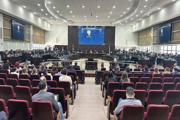 Sergio Kreuz assume vaga de desembargador no Tribunal de Justiça do Paraná