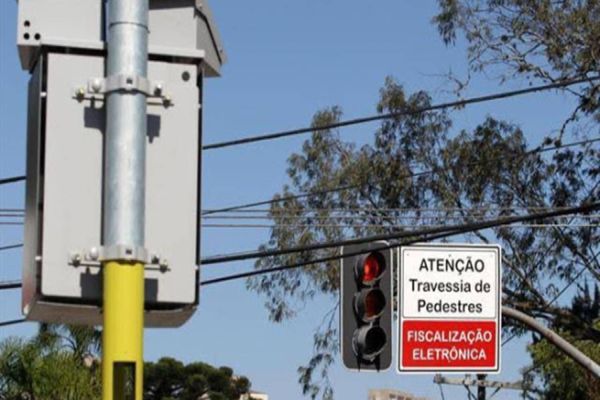 Radar: Proposta quer obrigar prefeituras a dar transparência dos valores e o destino da arrecadação