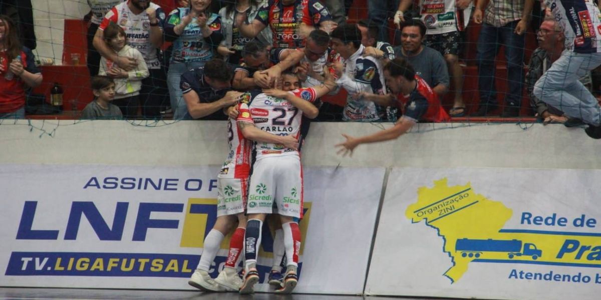 Cascavel Futsal vence São José de virada em partida eletrizante pela Liga Nacional