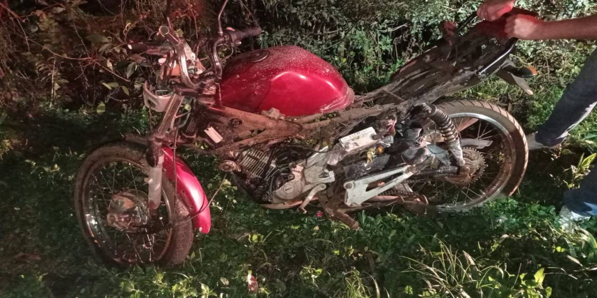 Motociclista de 23 anos morre após colisão frontal na BR-277 em Virmond