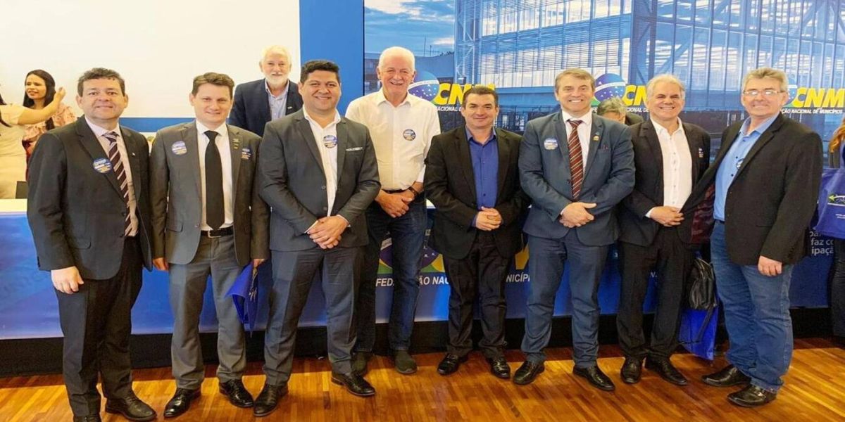 AMOP participa de mobilização municipalista em Brasília