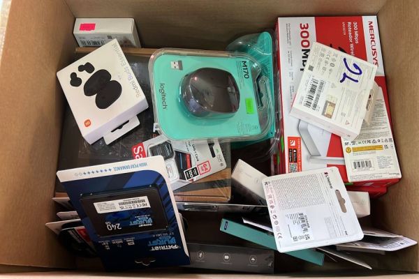 Operação da RF nos Correios resulta na apreensão de R$300 mil em mercadorias ilegais no oeste do PR