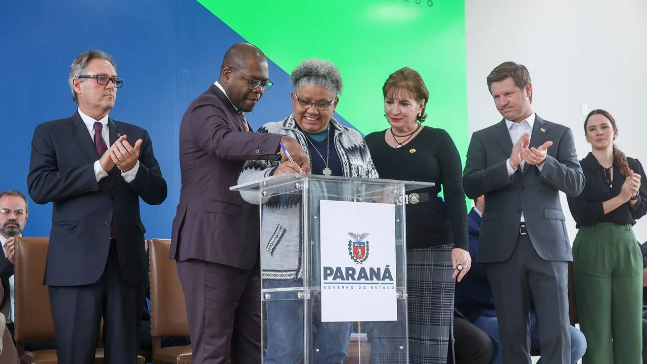 Foto relacionada a notícia: Paraná firma acordos para fortalecer combate ao tráfico e desaparecimento de pessoas