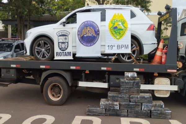 PM apreende 251kg de maconha e recupera veículo roubado na BR-467 em Toledo