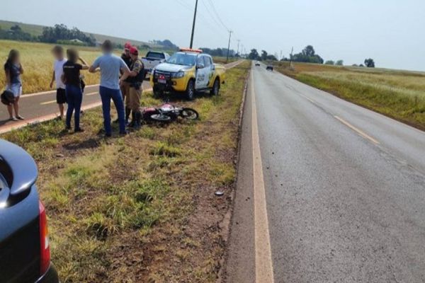Acidente na PR-495 em Santa Helena deixa um motociclista ferido gravemente