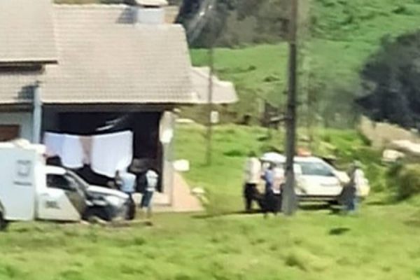 Esposa mata marido e tenta suicídio em comunidade de Três Barras do Paraná