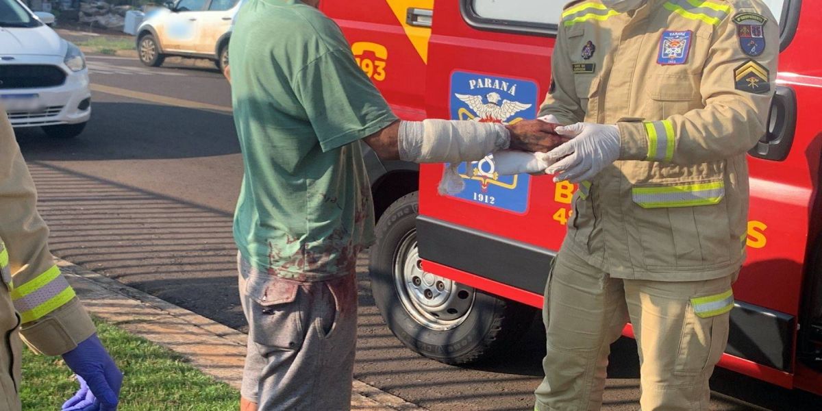 Homem de 40 anos ferido com golpe de facão busca ajuda no CMEI do Jardim Riviera