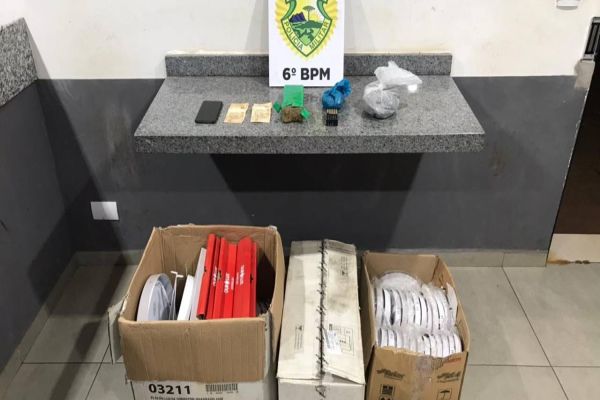 ROTAM detém jovem por tráfico de drogas e posse ilegal de munição em Lindoeste