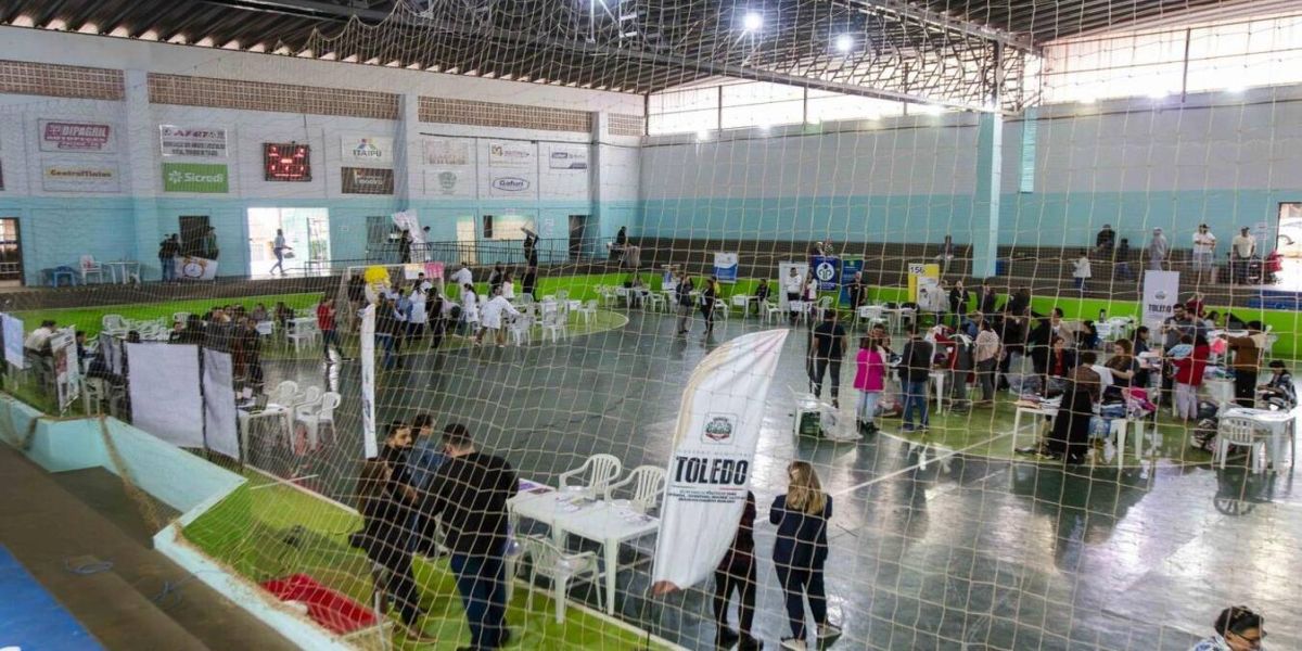 Toledo: Segunda edição do Prefeitura nos Bairros atende população da Grande Pioneiro