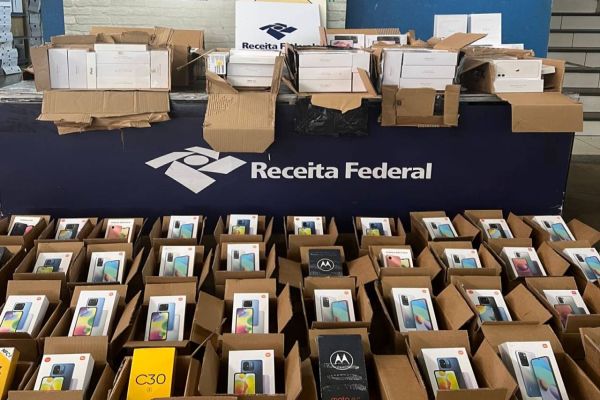 Imagem referente a notícia: Operação da Receita Federal retém mercadorias avaliadas em mais de R$ 150 mil em Santa Terezinha