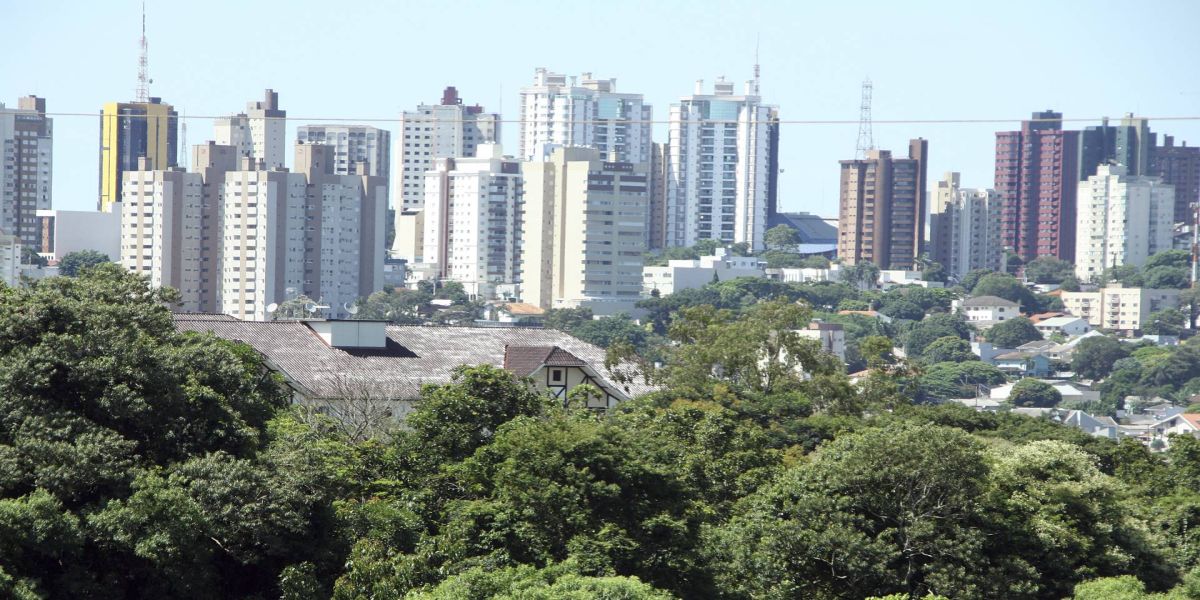 52% dos Municípios do Paraná fecham o primeiro semestre com contas no vermelho