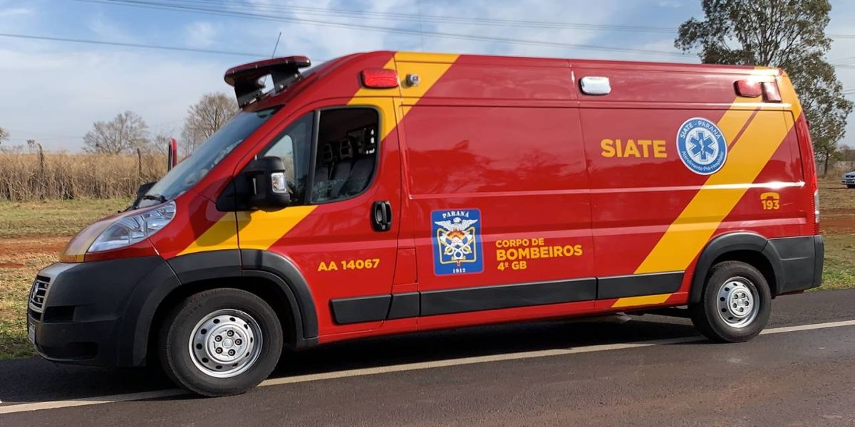 Grave acidente envolvendo carreta e Ford Ka deixa uma pessoa ferida na BR-163 em Cascavel