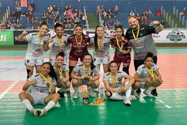 Stein Cascavel conquista o título de campeão na Fase Macrorregional dos Jogos Abertos