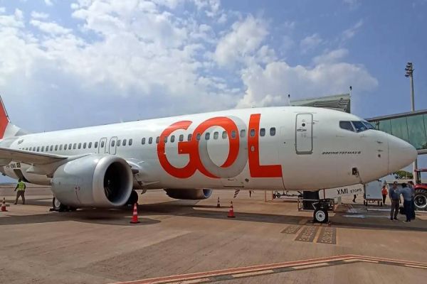 Aeroporto de Cascavel recebe o Boeing 737 MAX 8 da Gol