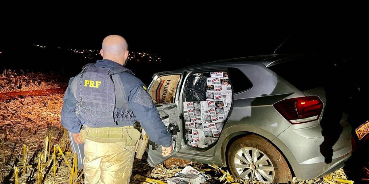 PRF recupera veículo carregado com cigarros após perseguição na BR-369 em Ubiratã
