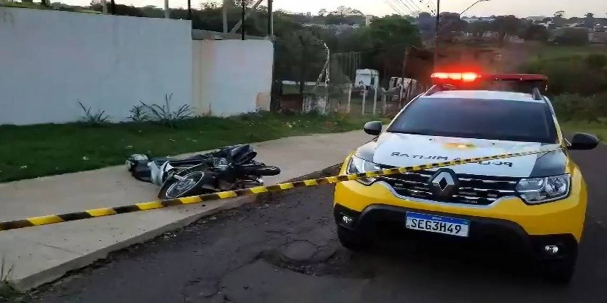 Homem é morto a tiros de calibre .45 em motocicleta no Bairro Cascavel Velho