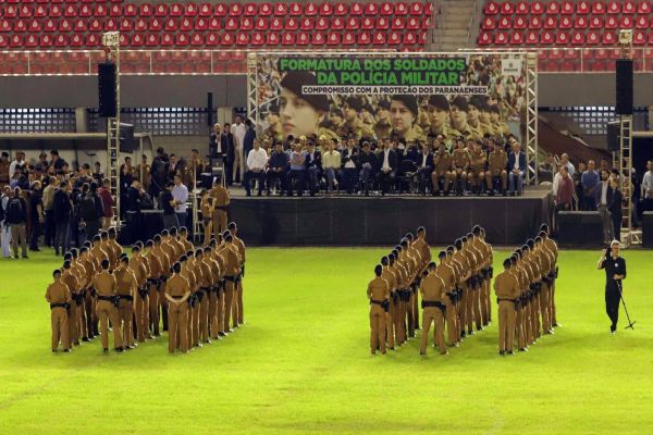319 novos soldados completam a formatura histórica da PM e reforçam a segurança do Oeste e Sudoeste