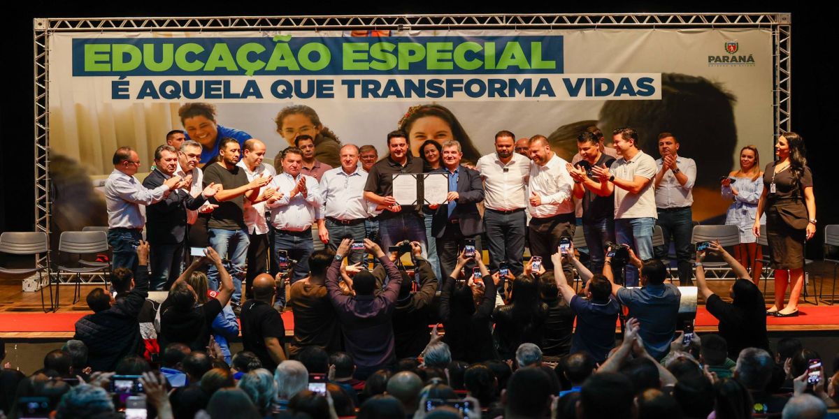 Governo do Paraná vai destinar R$ 1,9 bilhão para educação especial até 2027
