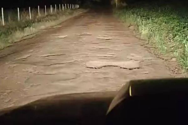 Moradores da Comunidade Navegantes clamam por reparos em trecho crítico da estrada Rio da Paz