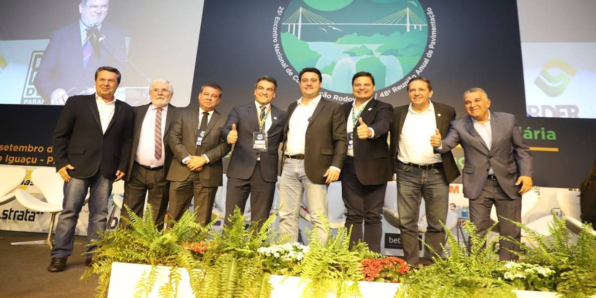 Governador destaca banco de projetos e investimentos em infraestrutura no 25º Enacor