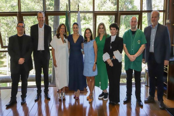 Paraná fortalece projeto de popularização da ciência com apoio de Agência de Portugal