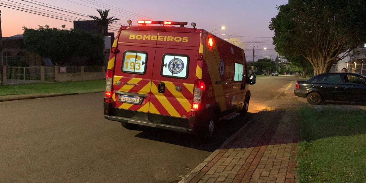 Homem é agredido e sofre corte na cabeça na Rua Osvaldo Cruz, região central de Cascavel