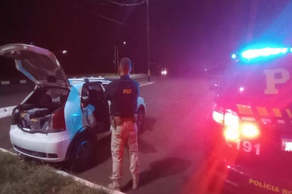 Droga que tinha como destino Cascavel é apreendida pela PRF em Santa Terezinha