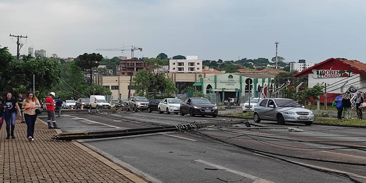 Temporal em Cascavel causa transtornos em Unidades Educacionais