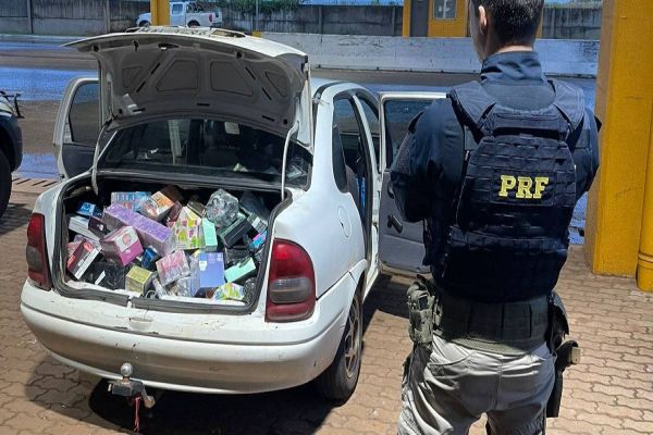 PRF realiza apreensão de contrabando e descaminho na BR-277 em Cascavel