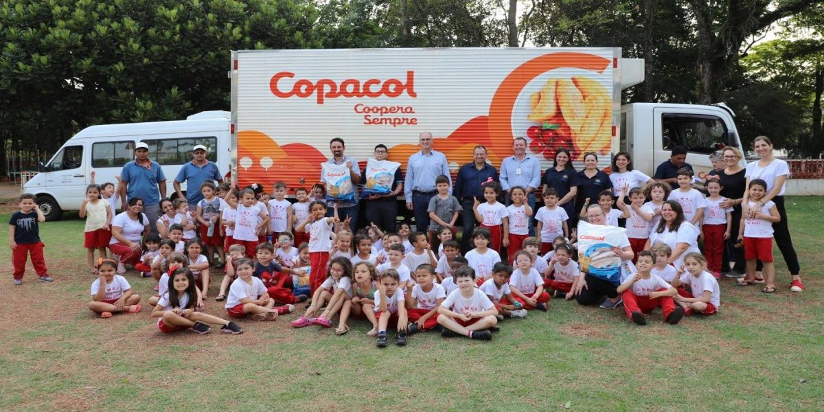 Escolas públicas municipais do Oeste do Paraná recebem Tilápia Copacol para merenda de alunos
