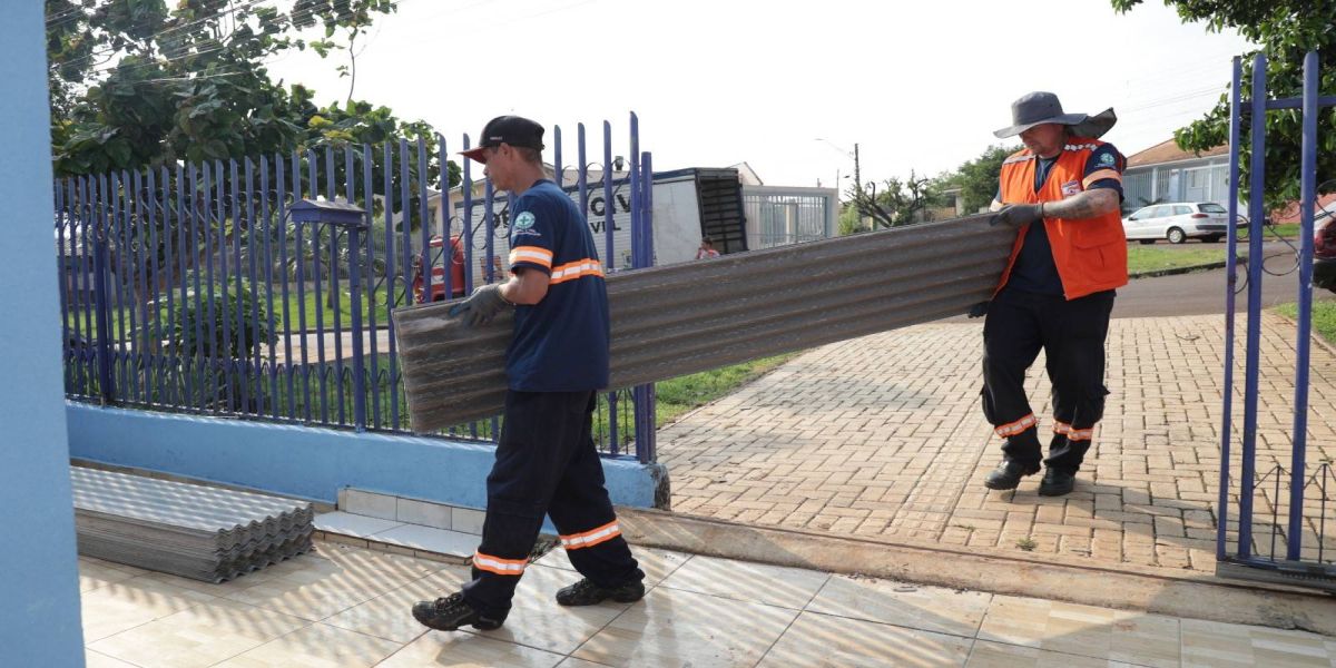 Defesa Civil faz plantão para atender famílias atingidas por chuvas em Cascavel