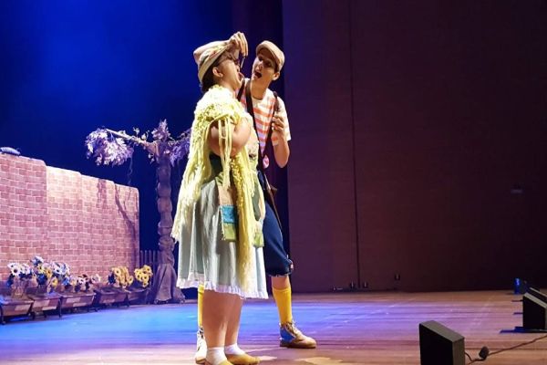 Secretaria de Cultura abre edital para 35º Festival de Teatro de Cascavel