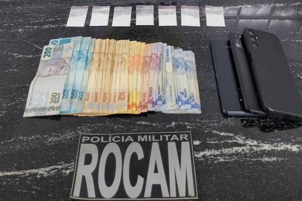 ROCAM detém suspeito de tráfico de drogas em bar no Bairro Esmeralda