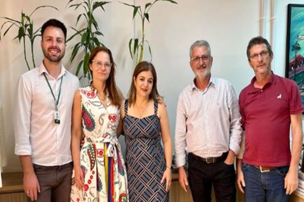 Parceria entre Santello, Semed e TRT quer implementar convênio de inclusão digital