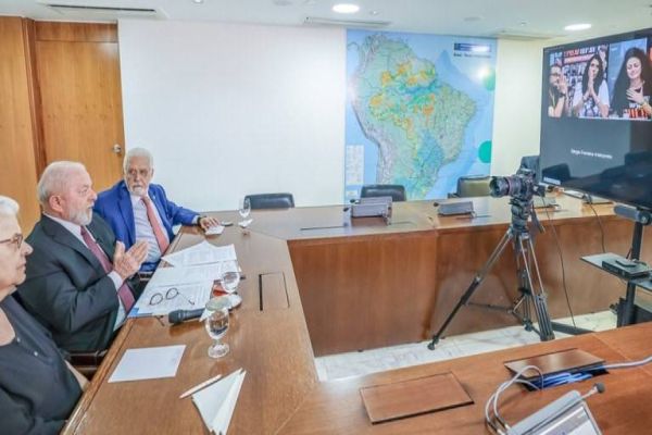 Presidente conversa com representantes do Fórum de Famílias de Reféns e Desaparecidos, de Israel