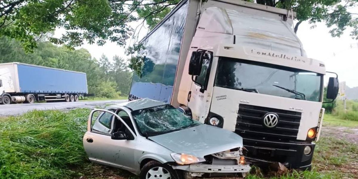 Grave acidente de trânsito é registrado na PR-483 em Francisco Beltrão