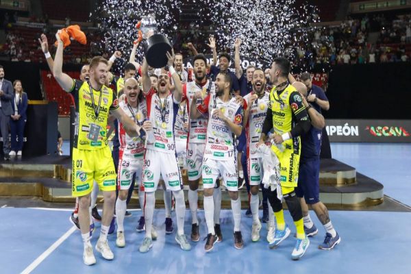 Cascavel Futsal: da Libertadores à Copa Intercontinental