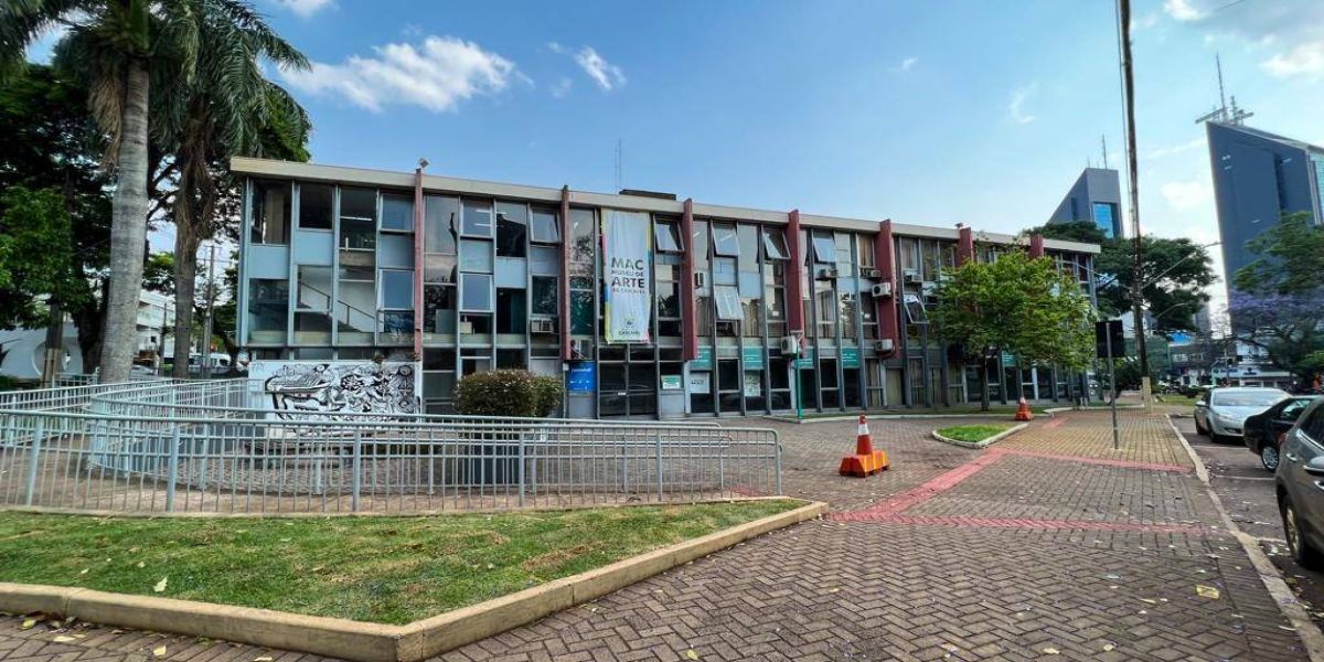 7ª Mostra Panorama das Artes Visuais de Cascavel encanta com diversidade de obras