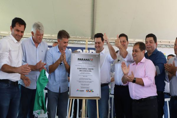 Governador entrega obras de duplicação do Contorno Oeste de Cascavel
