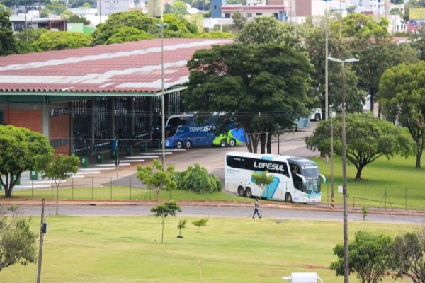 Imagem referente a notícia: Contraponto SOT: Reforma da Rodoviária de Cascavel enfrenta atrasos, vandalismo e incertezas políticas