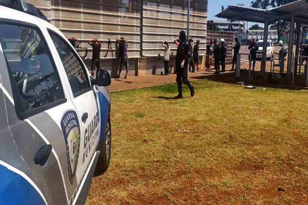 Operação RG: 75 pessoas em situação de rua são abordadas pela GM em Cascavel