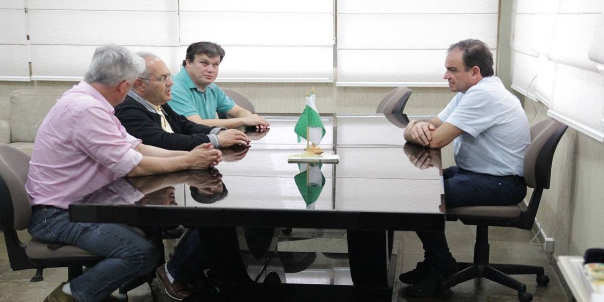 Coordenador da Política de Defesa dos Direitos da Pessoa com Deficiência visita a Unioeste