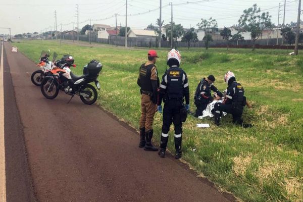 Cidadão é encontrado caminhando nu à beira da rodovia PRC-467, em Cascavel
